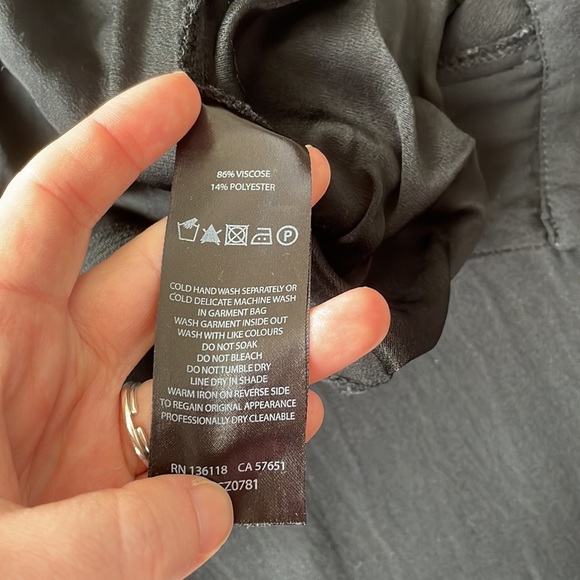 FOREVER NEW Sz10 black slacks with elastic waistband - Picture 10 of 10